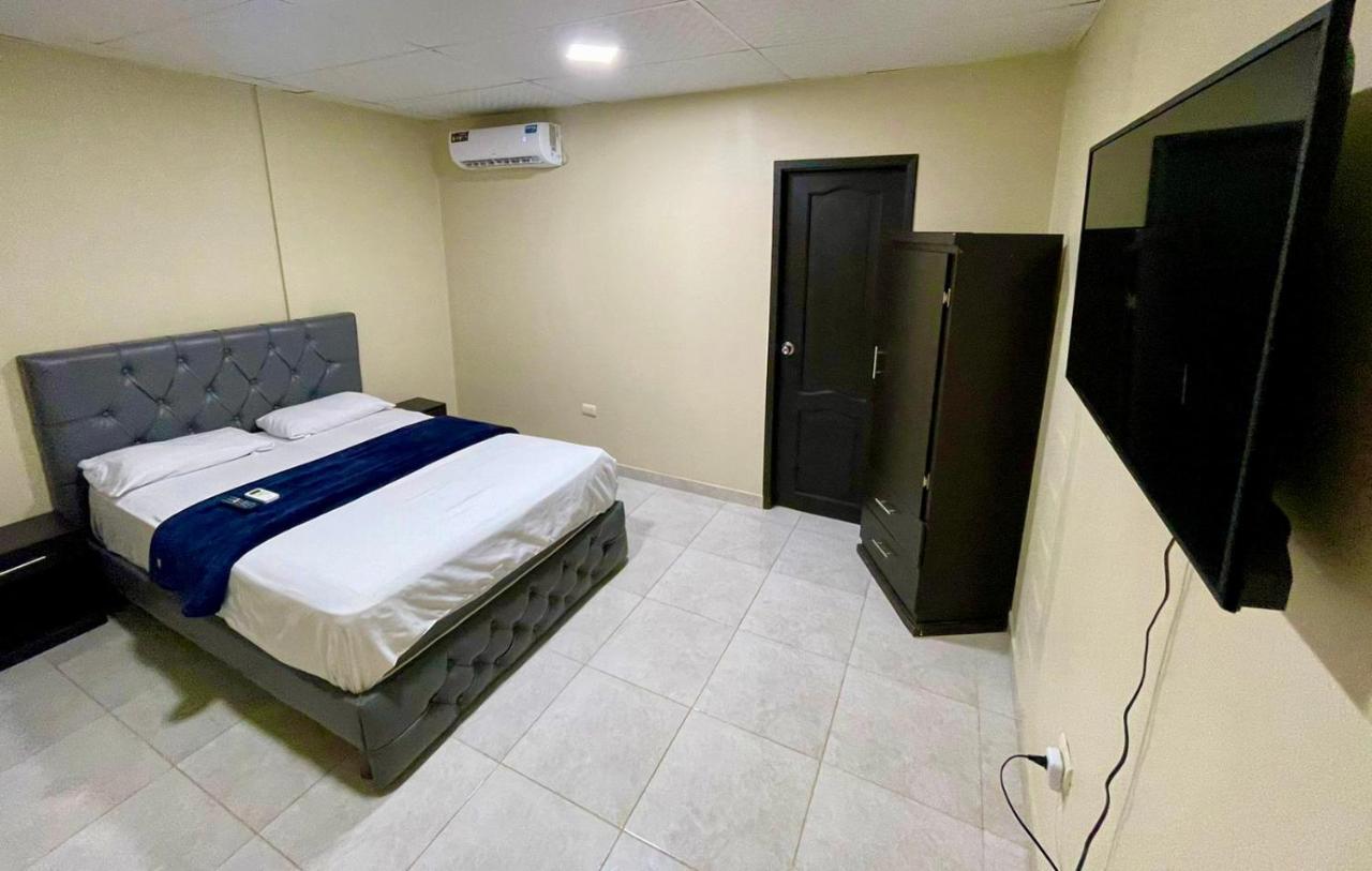 מלון פלאיאס Hostal Tropicoco מראה חיצוני תמונה