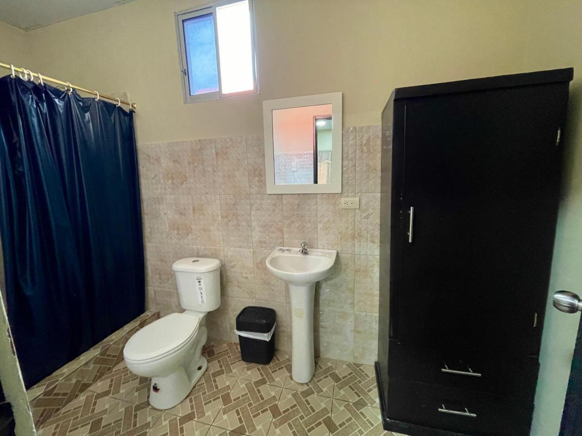 מלון פלאיאס Hostal Tropicoco מראה חיצוני תמונה